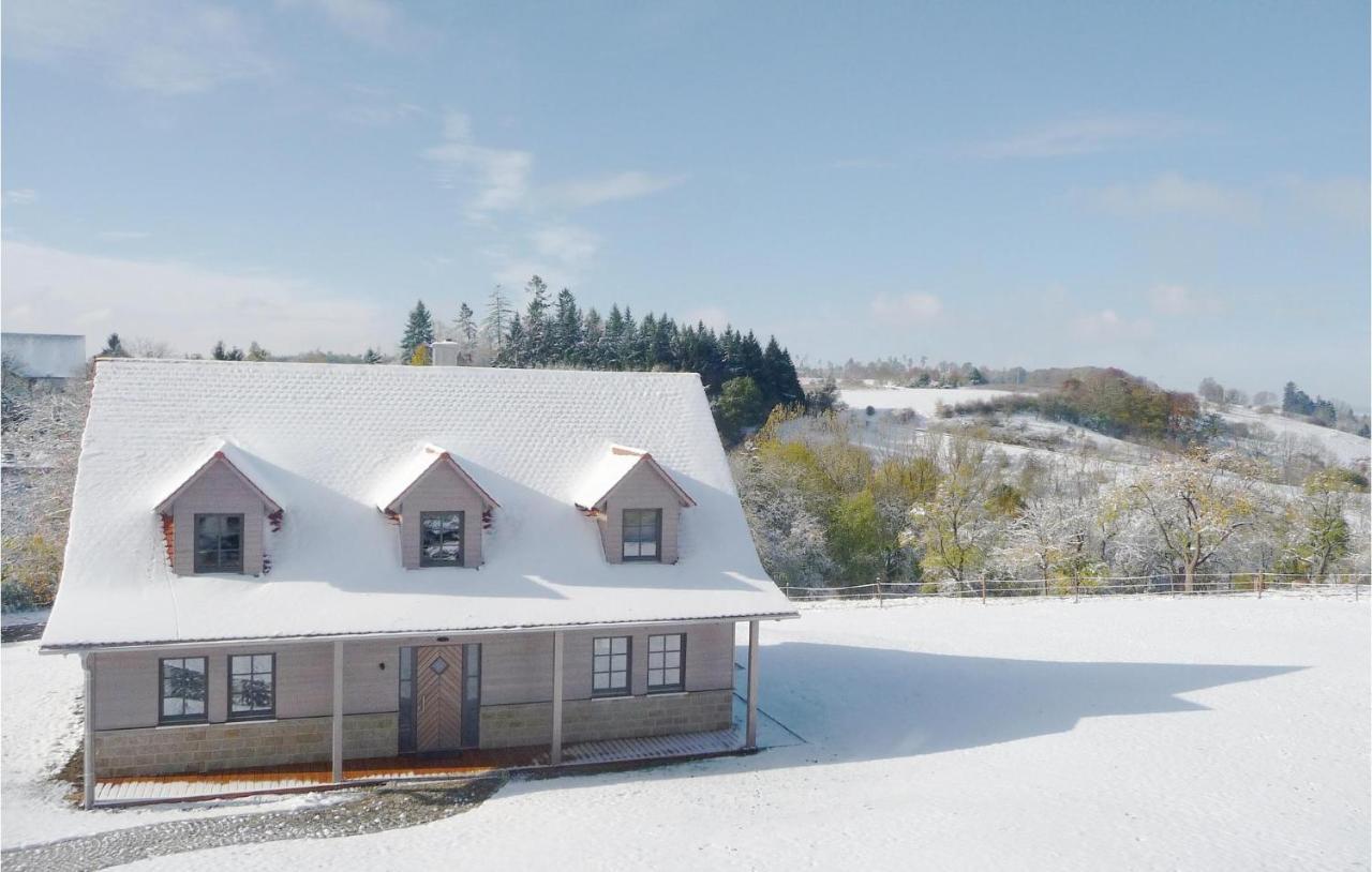 Cozy Home In Schillingsfuerst With Kitchen Экстерьер фото